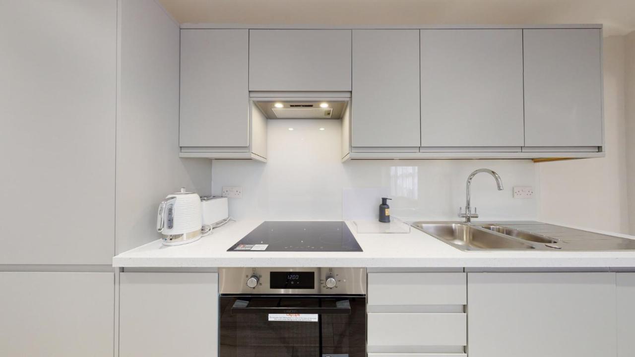 Chic Apartment By Hyde Park London Exterior foto